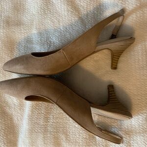 Women's Taupe Suede Slingback Kitten Heels